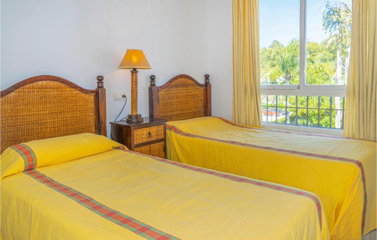Lovely Apartment In Marbella With Kitchenette Eksteriør bilde